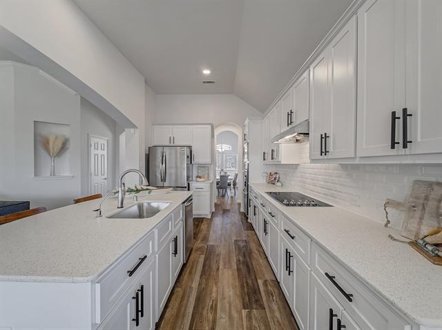 Building Photo - 426 Brook Meadow Dr