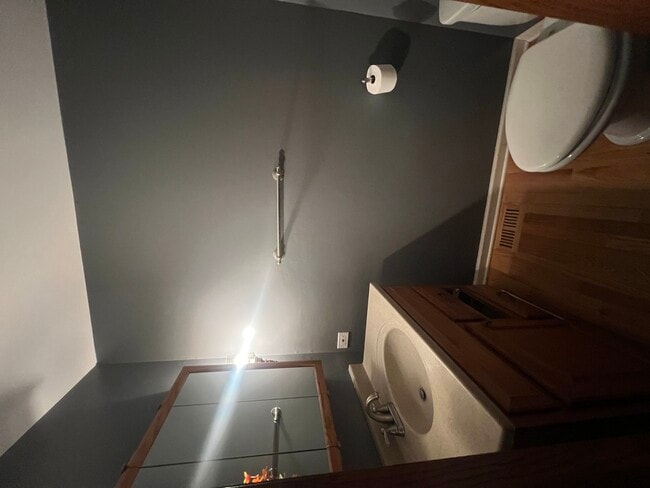 Building Photo - 1300 Wolff Ave