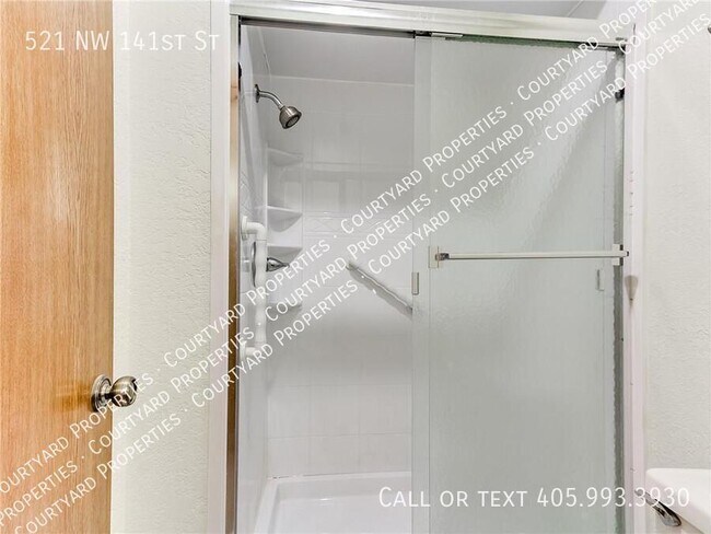 Building Photo - 521 NW 141st St