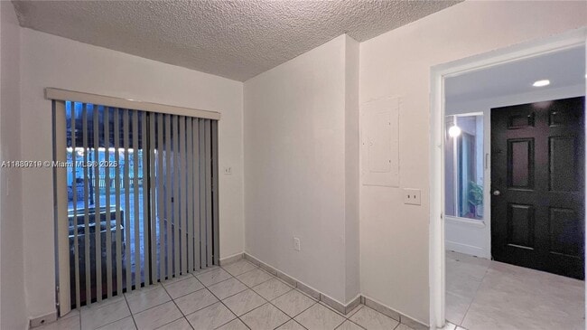Building Photo - 1650 SW 125th Ct