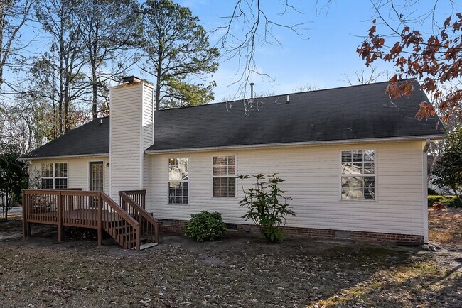 Building Photo - 1501 Poplar Ridge Rd