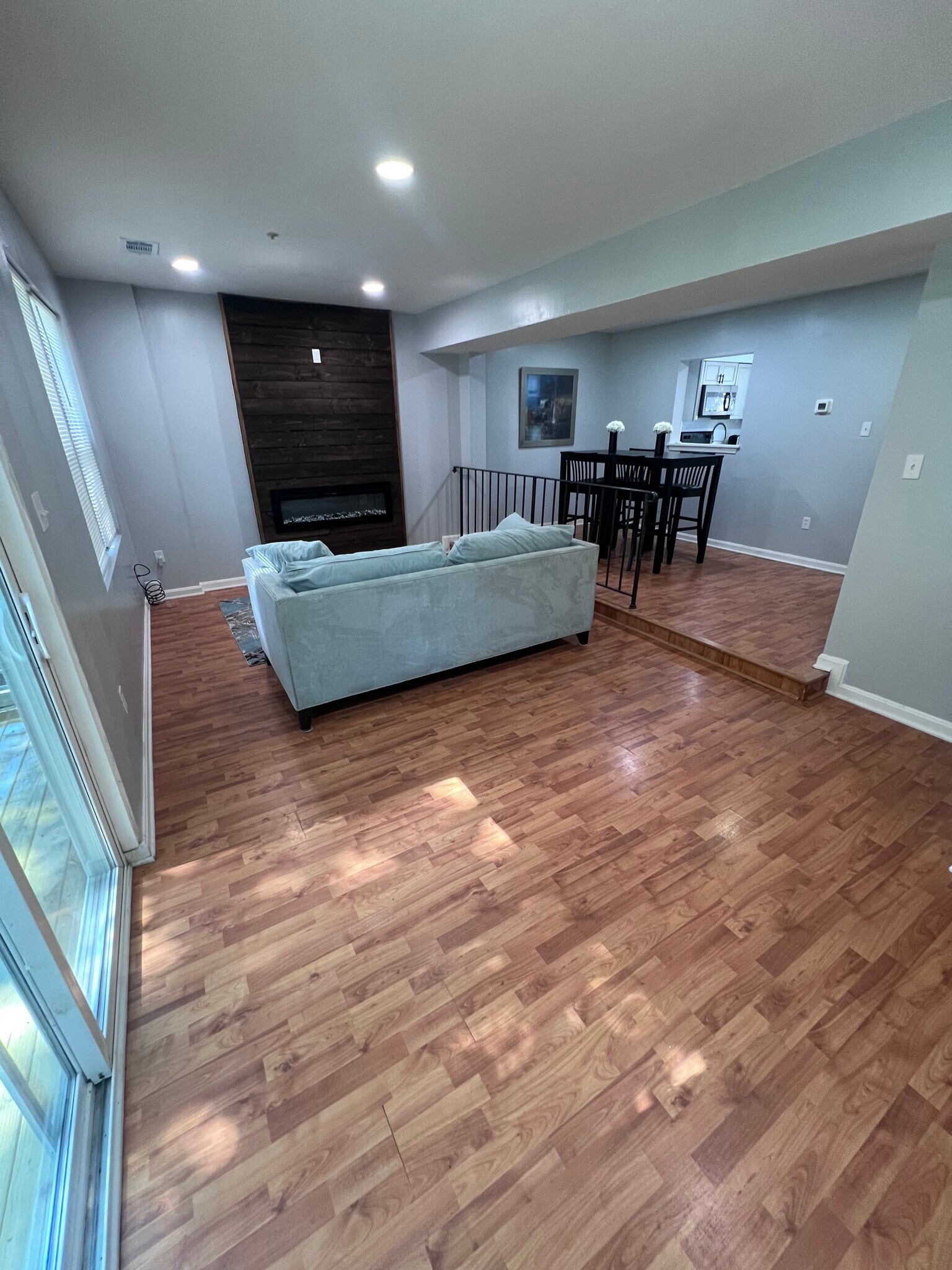 Living room/dinning room - 5627 Onslow Way