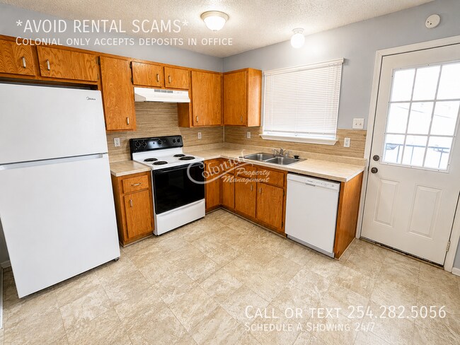Building Photo - 1315 Quail Cir