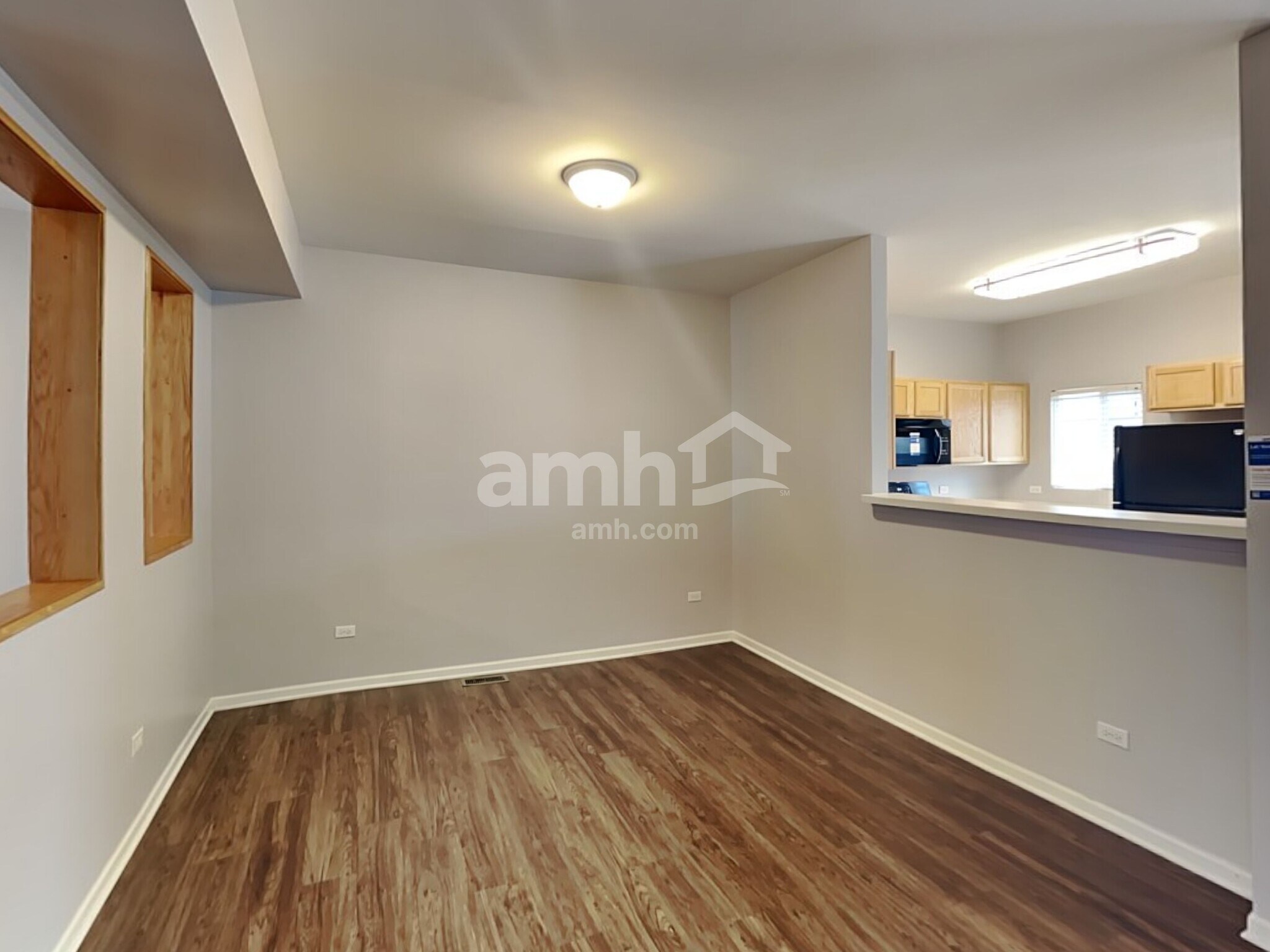 Building Photo - 148 Enclave C