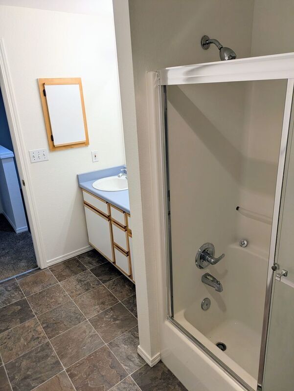 Building Photo - 17979 SW 115th Ave