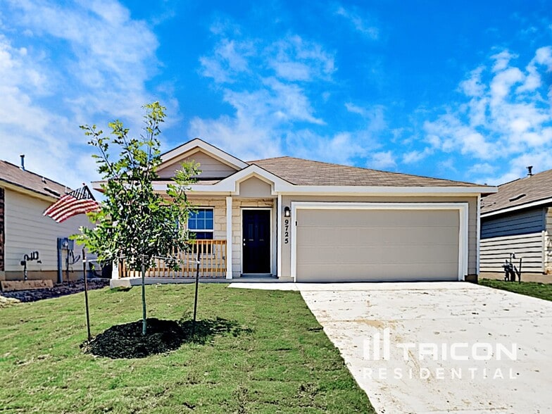 Building Photo - 9725 Marbach Brk