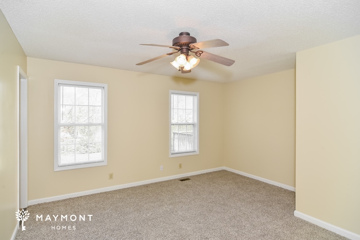 Building Photo - 129 Monarch Ln