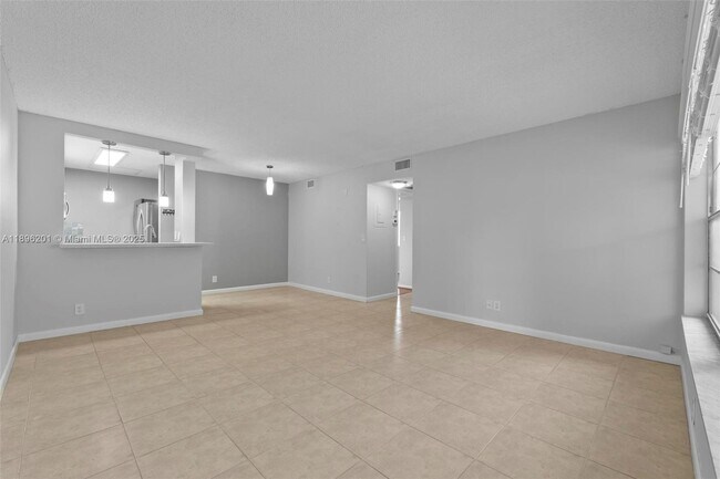 Building Photo - 3586 N University Dr