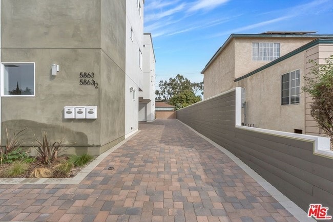 Driveway - 5863 Ernest Ave
