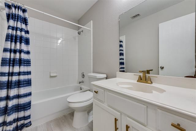 Building Photo - 506 Pecos Path Dr