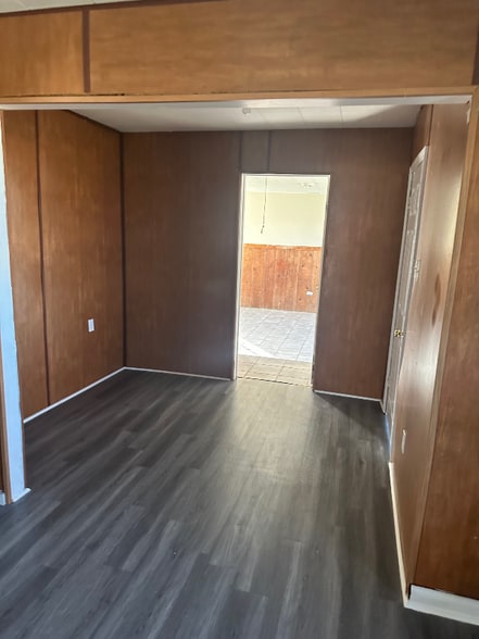 Building Photo - 1226 Oaklawn St