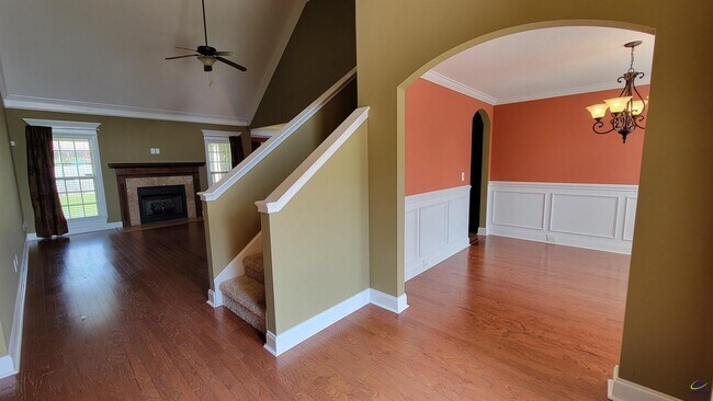 Building Photo - 105 Fortune Way