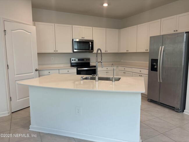 Building Photo - 49 Blue Hvn Rd