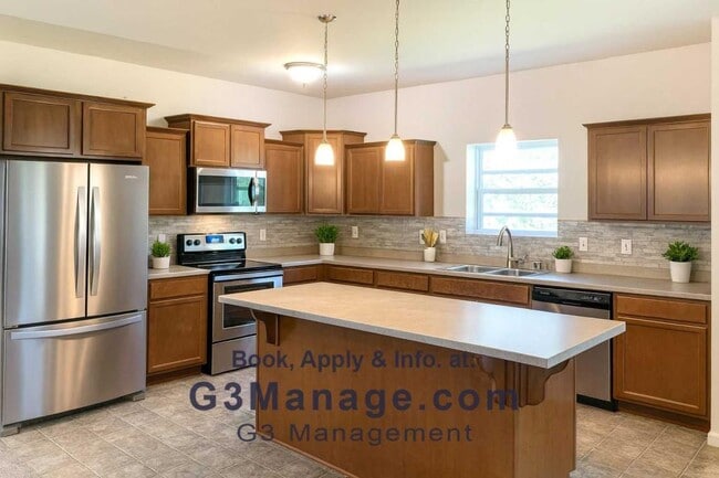 Building Photo - 1200 Weatherstone Ln