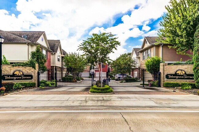 Building Photo - 3 Bed Single-Family Home in Timbergrove Terrace 77008 in Gated Community