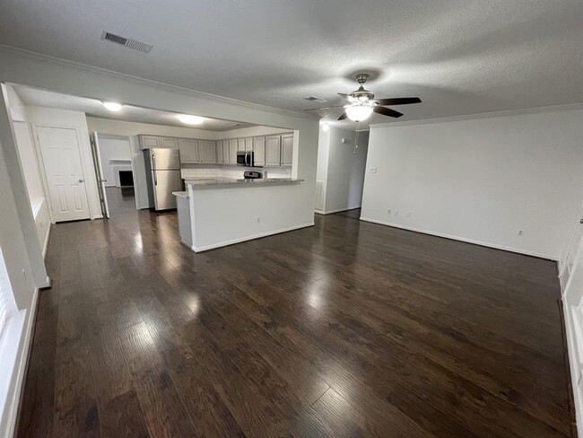 Building Photo - 21430 Park Timbers Ln