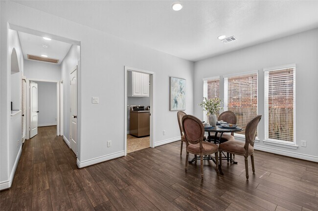 Building Photo - 164 Deerfield Meadow Dr