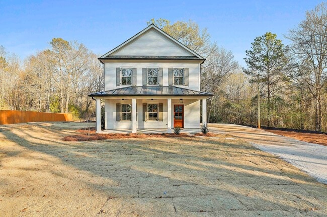 Building Photo - New Construction Rental WALKABLE to Downtown Senoia!