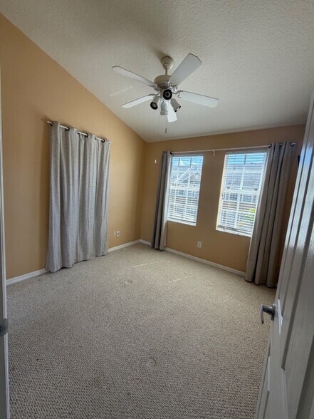 Building Photo - 2927 Bayshore Pointe Dr