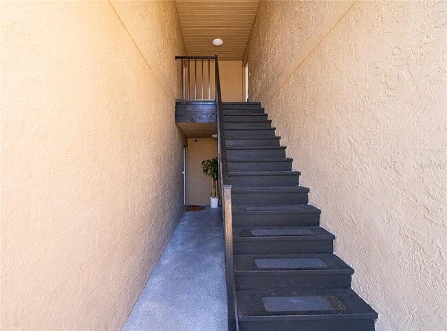 Building Photo - 2432 Swailes Dr