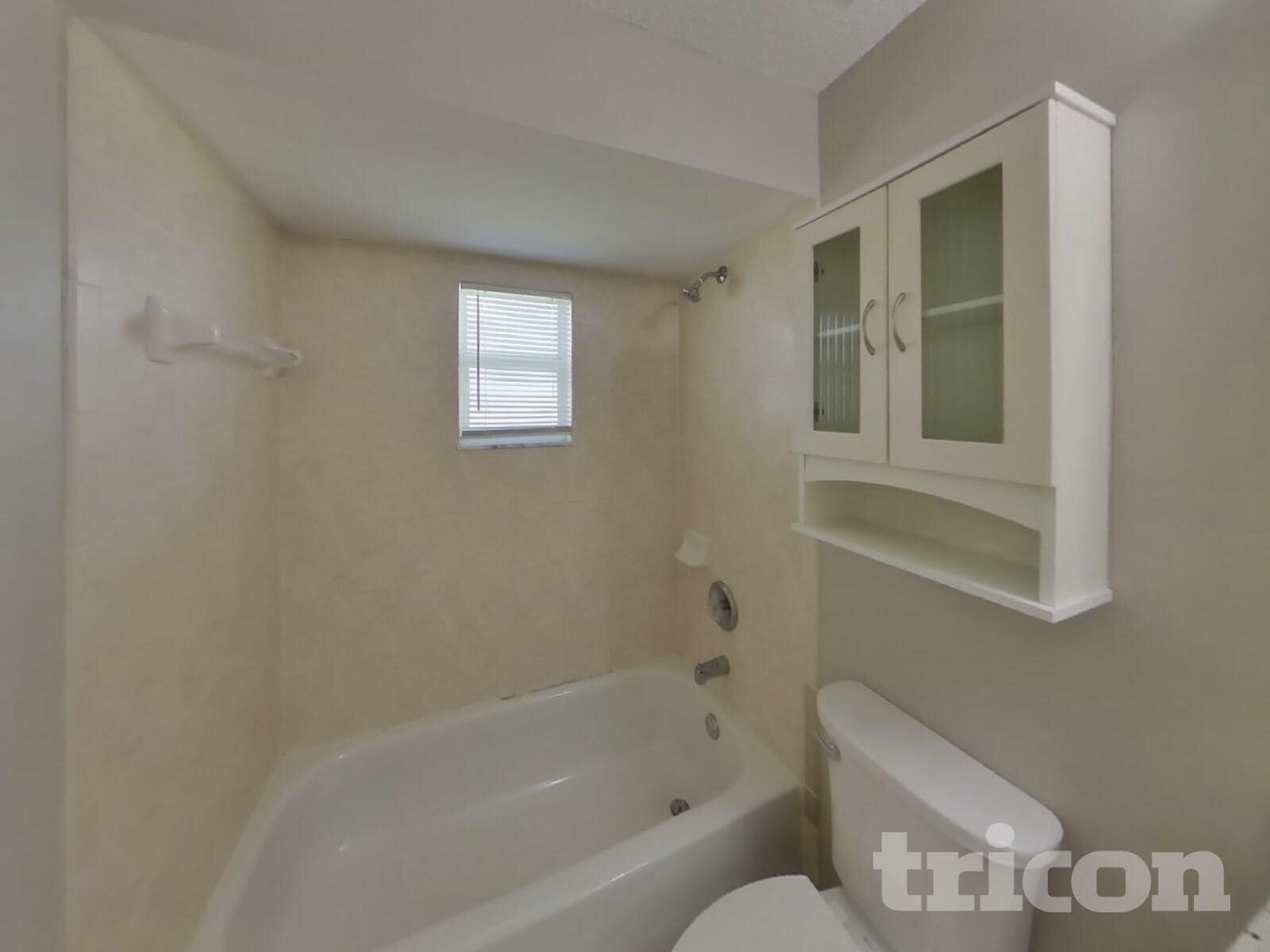 Building Photo - 12285 Villa Rd