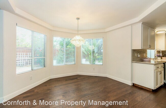 Building Photo - 3 br, 2.5 bath House - 9563 N Whitehouse D...