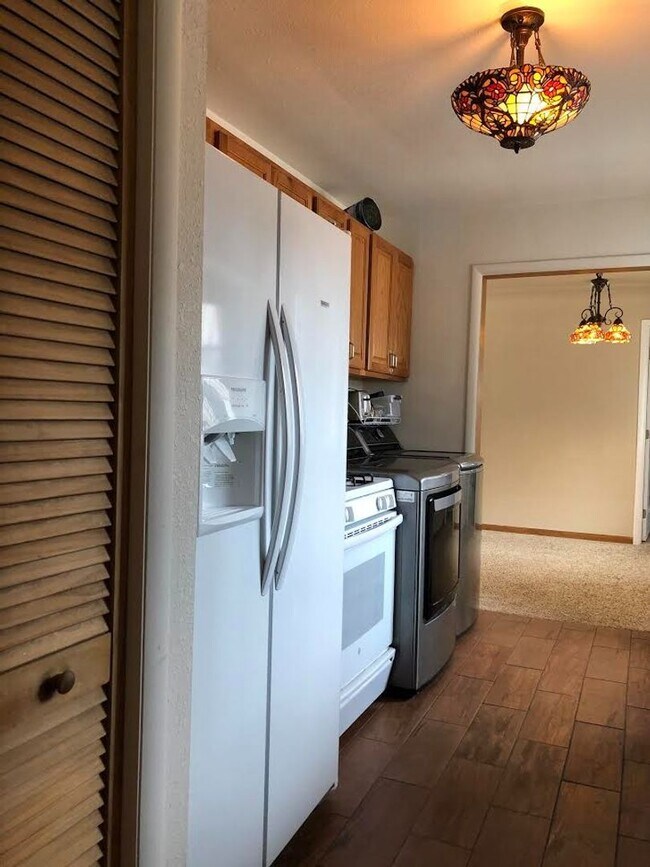 Building Photo - Charming 4 Bd, 2 Ba, Ranch Home in D-12 School District, close to Downtown, Trails and Ft. Carson