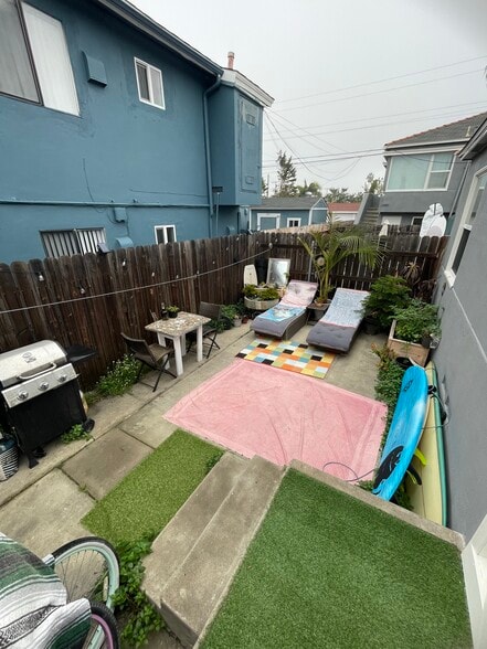 Building Photo - 4982 Cape May Ave