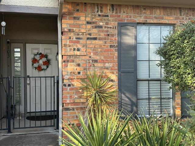 Building Photo - 2835 Keller Springs Rd