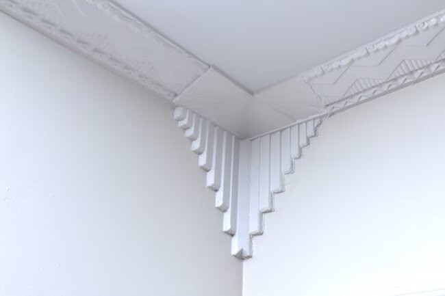 Building Photo - 724 S Genesee Ave