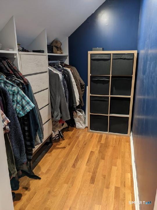 Building Photo - 2870 Fairfield Ave