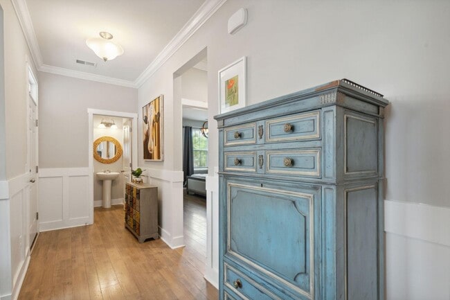 Building Photo - Impressive home in Oakfield loaded with up...