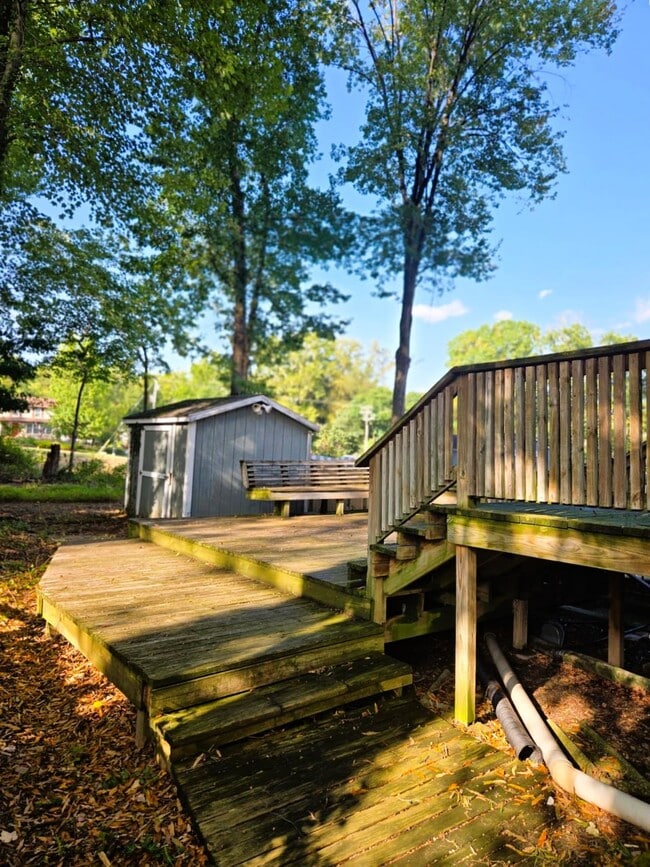 Building Photo - 7808 Butterfield Dr