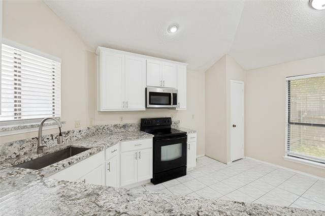 Building Photo - 405 Myrtle Dr