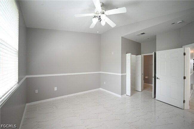 Building Photo - 15433 Bellamar Cir