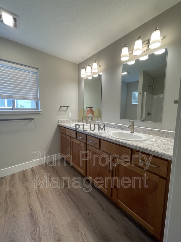 Building Photo - 2708 B Koly Ct