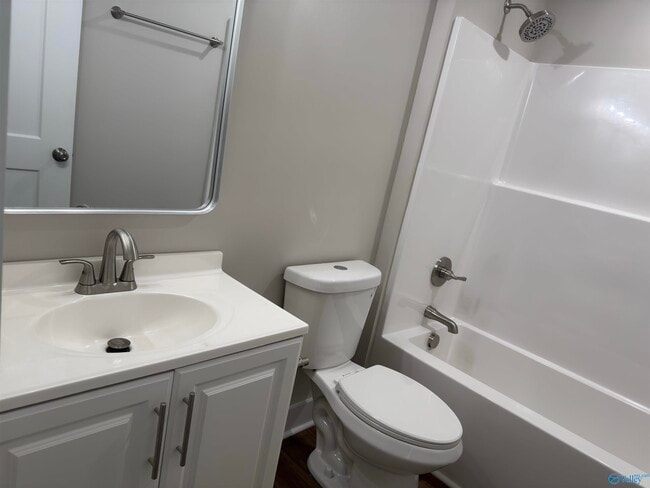 Building Photo - 2714 Winchester Rd NW