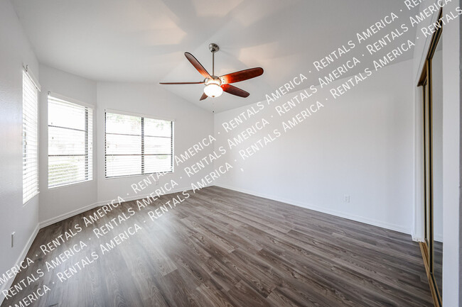Building Photo - 9429 E Camino Del Santo