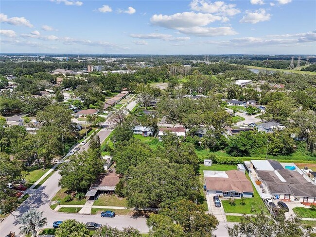 Building Photo - 3679 Sugarcreek Dr