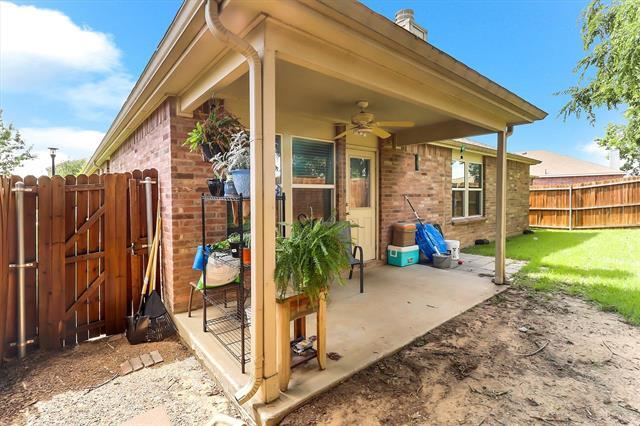 Building Photo - 1713 Megan Creek Dr