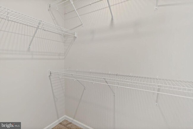 Building Photo - 66 National St