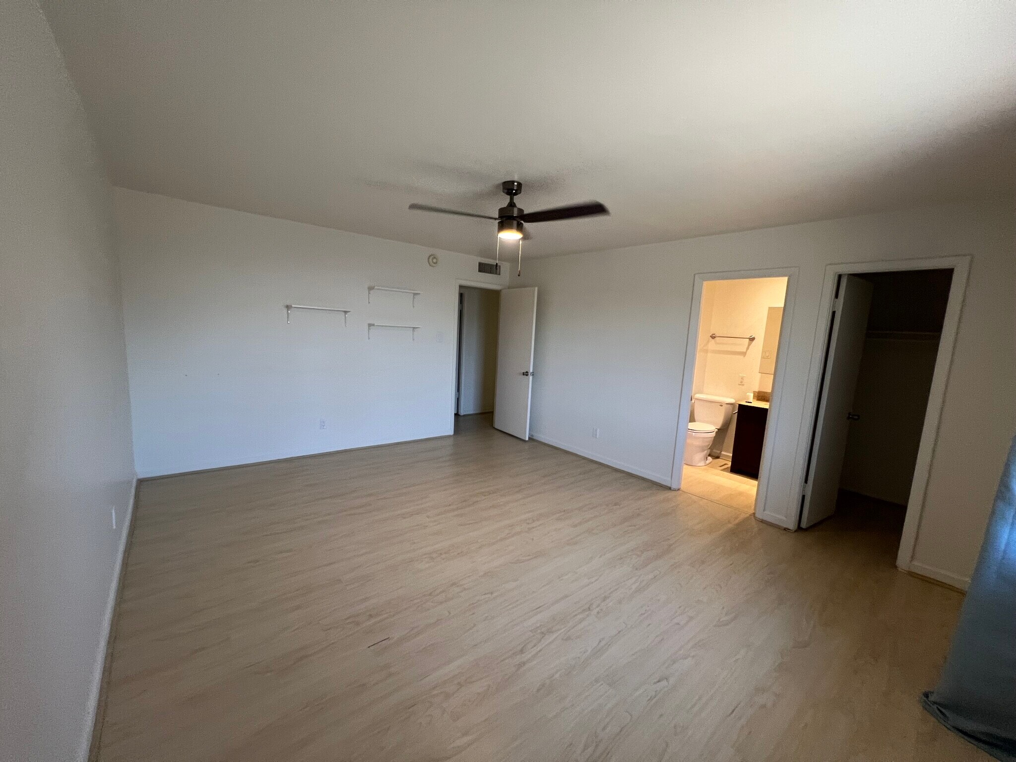 Main Bedroom - 4435 S Stanley Pl