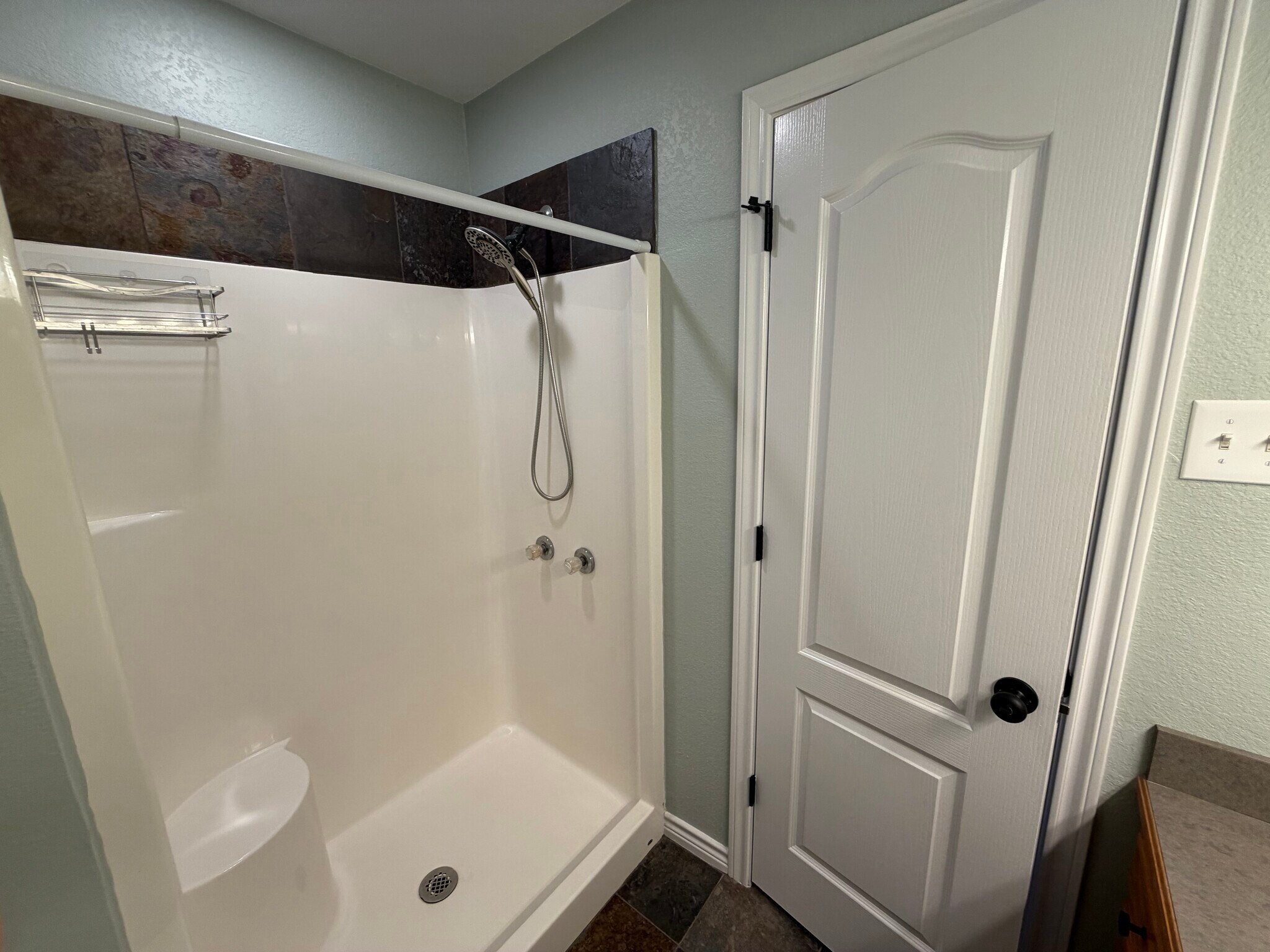 Primary Bath - 421 W Thomas St