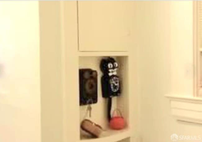 Building Photo - 363 22nd Ave