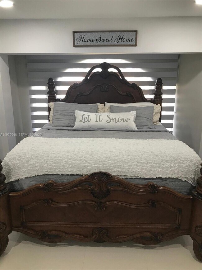 Building Photo - 3880 NW 179th St