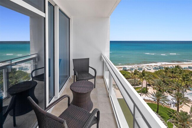 Building Photo - 6801 Collins Ave
