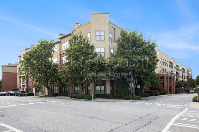 Building Photo - 401 16th St NW