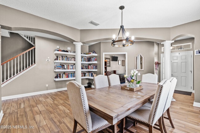 Building Photo - 503 Candlebark Dr