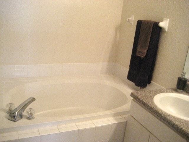 Building Photo - PROMENADE AT TAMPA PALMS