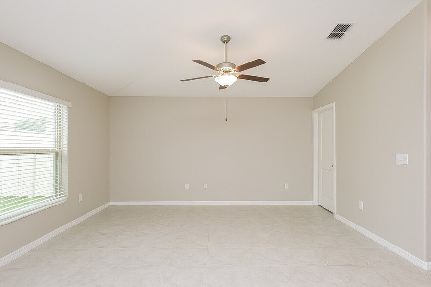 Building Photo - 5518 Rainwood Meadows Dr